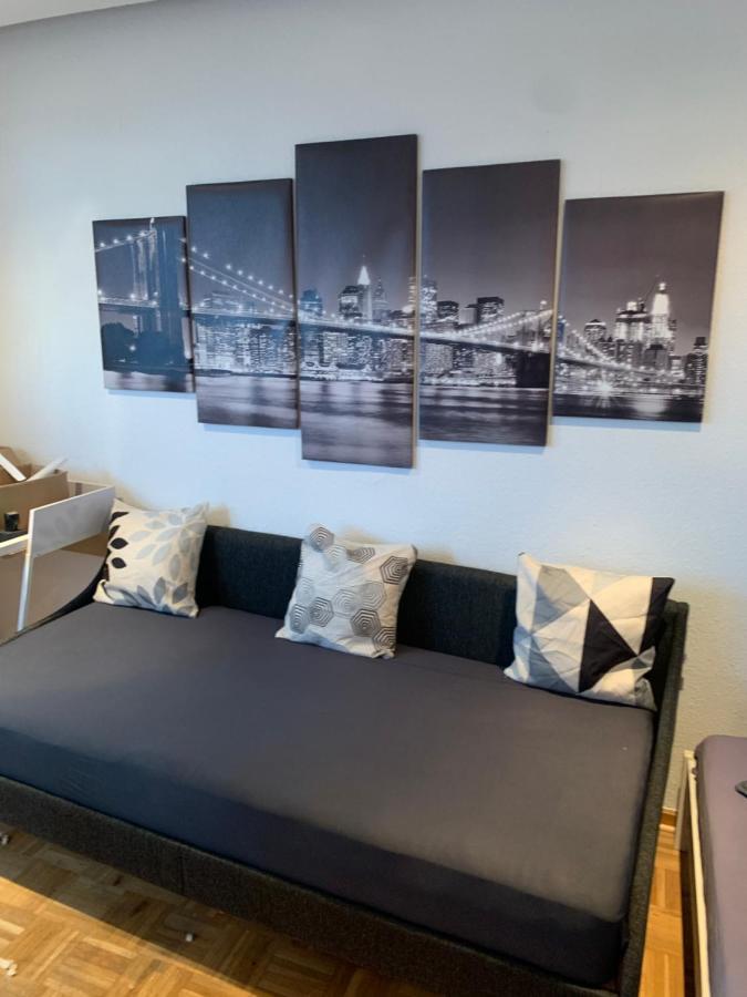 Mainpark Apartment 4 Schlafzimmer Bis Zu 10 Personen Direkt Ueber Aschaffapartment Bei Aschaffenburg Mainaschaff Dış mekan fotoğraf