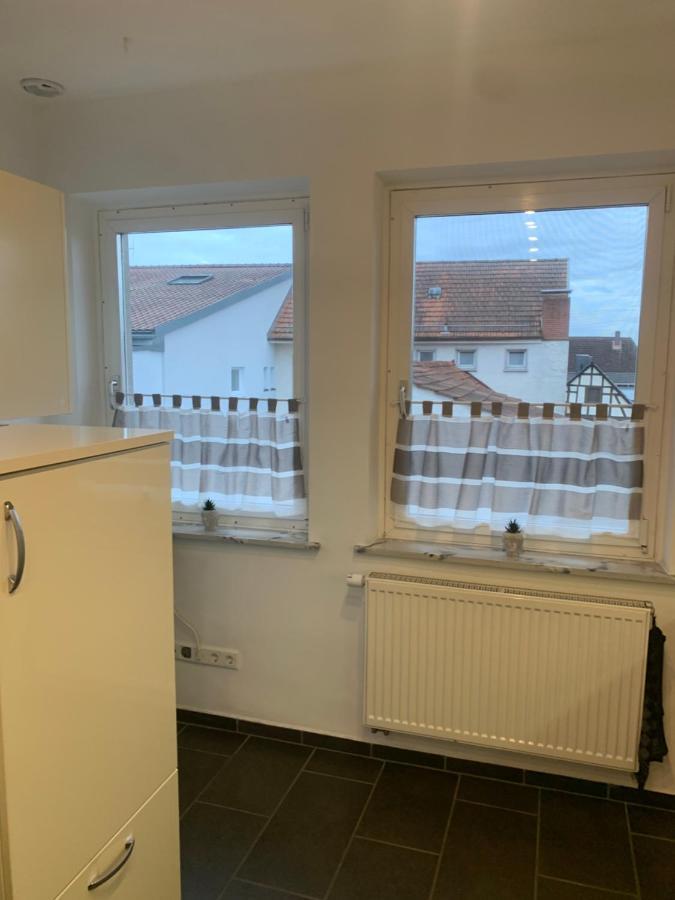 Mainpark Apartment 4 Schlafzimmer Bis Zu 10 Personen Direkt Ueber Aschaffapartment Bei Aschaffenburg Mainaschaff Dış mekan fotoğraf